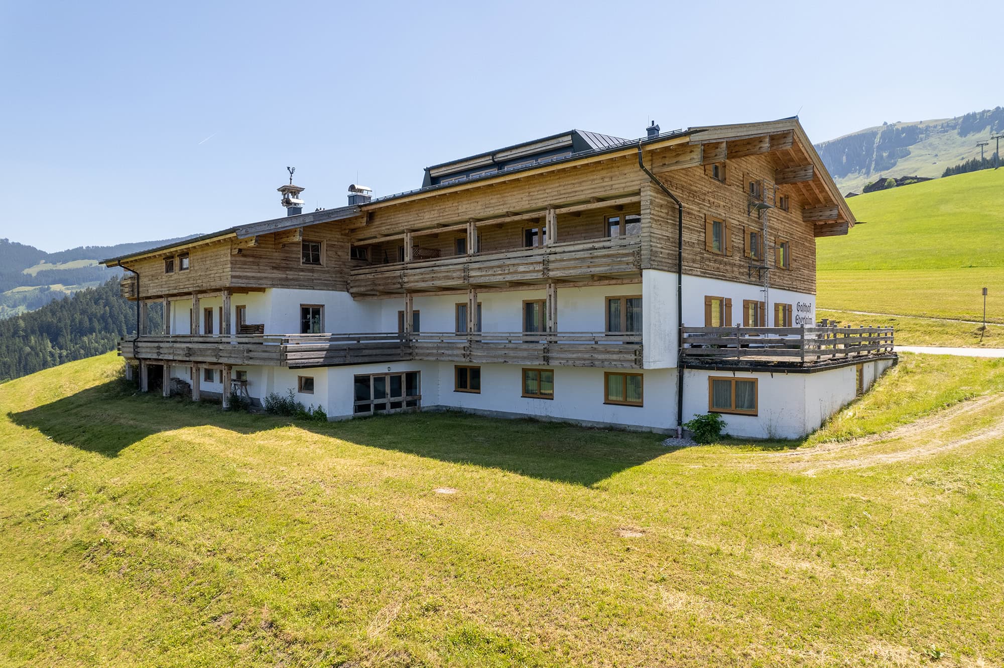 Exterior view_Maria_Alm