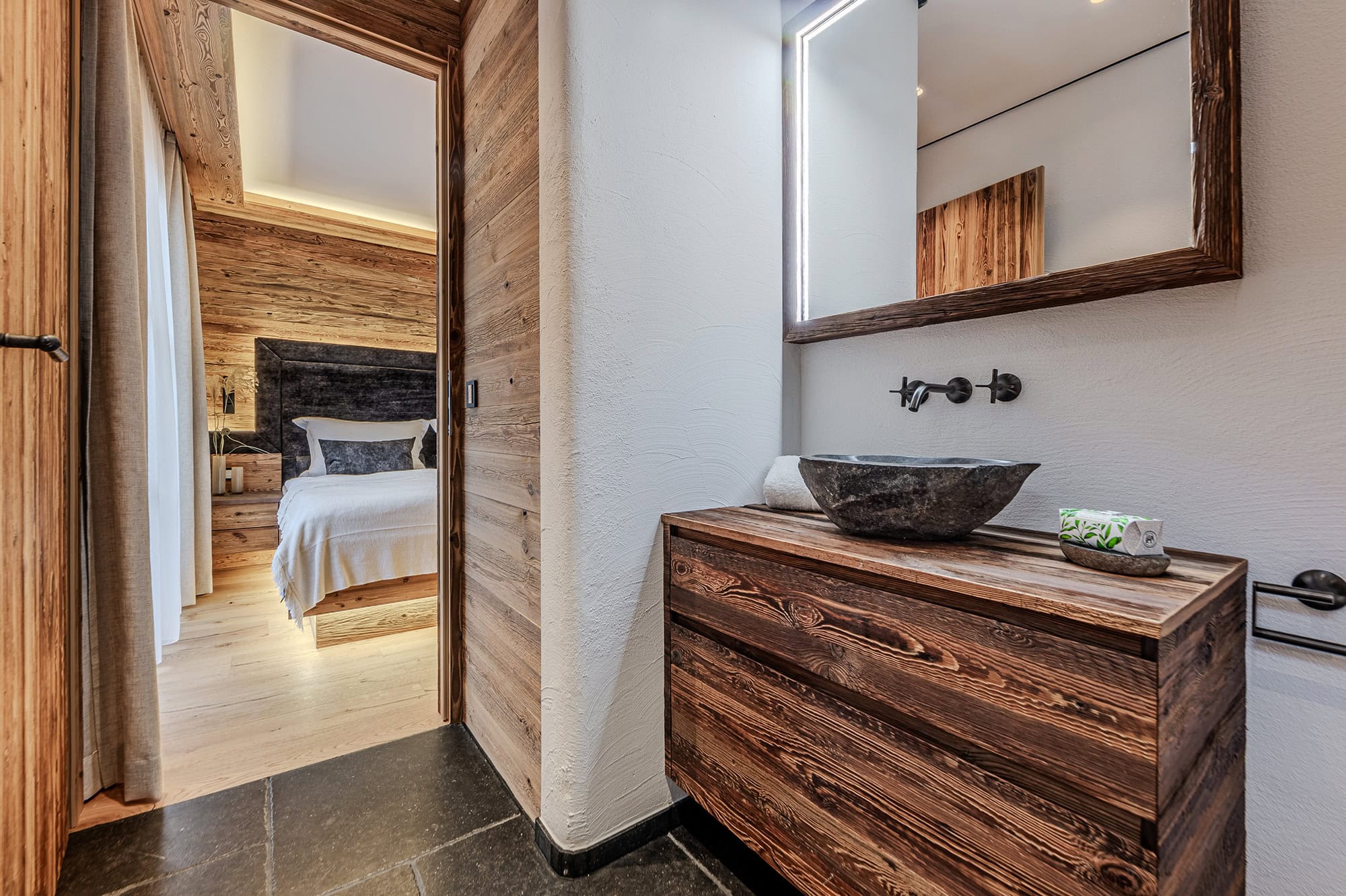 Ensuite Bad