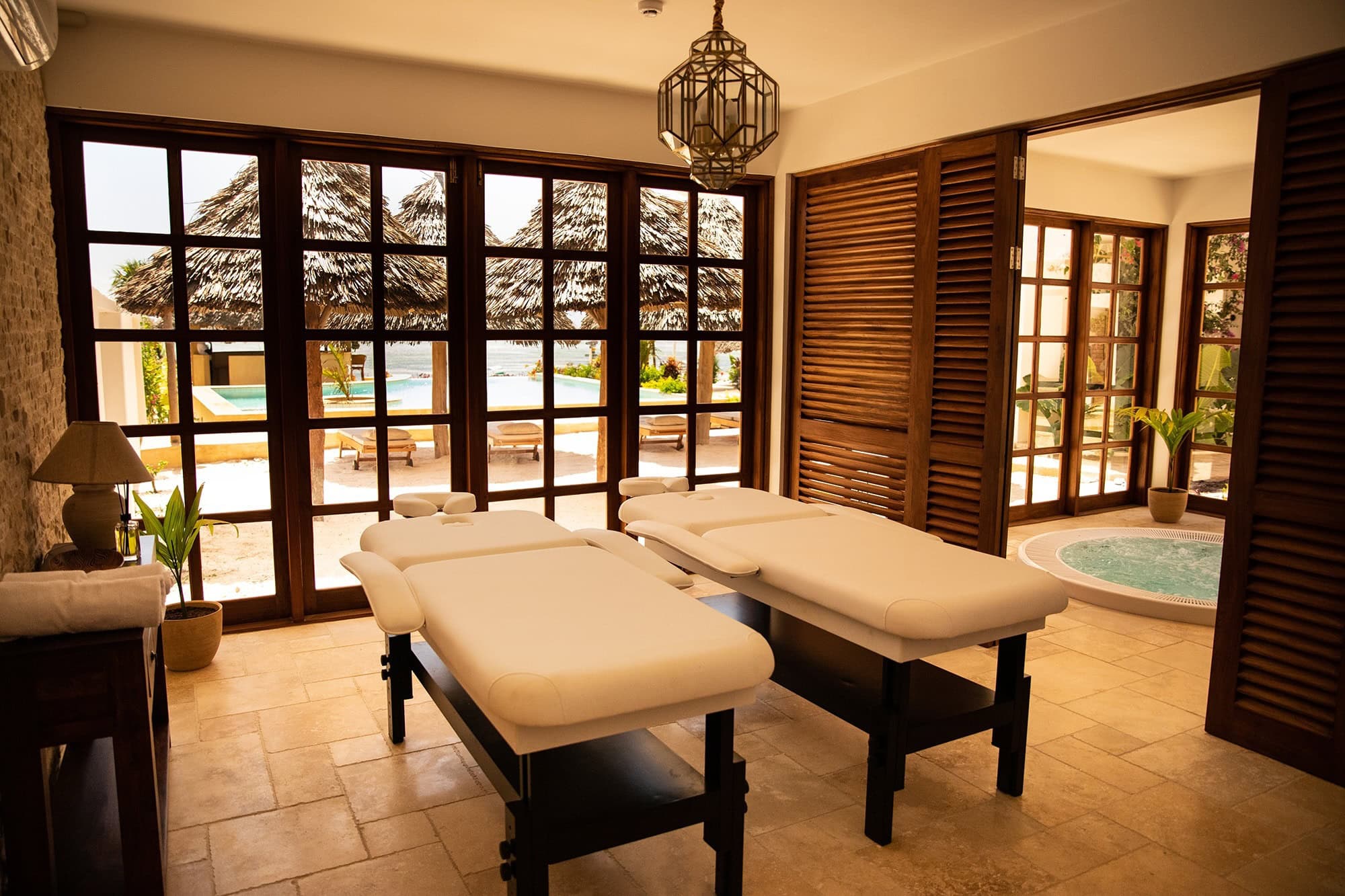 Spa mit Whirlpool
