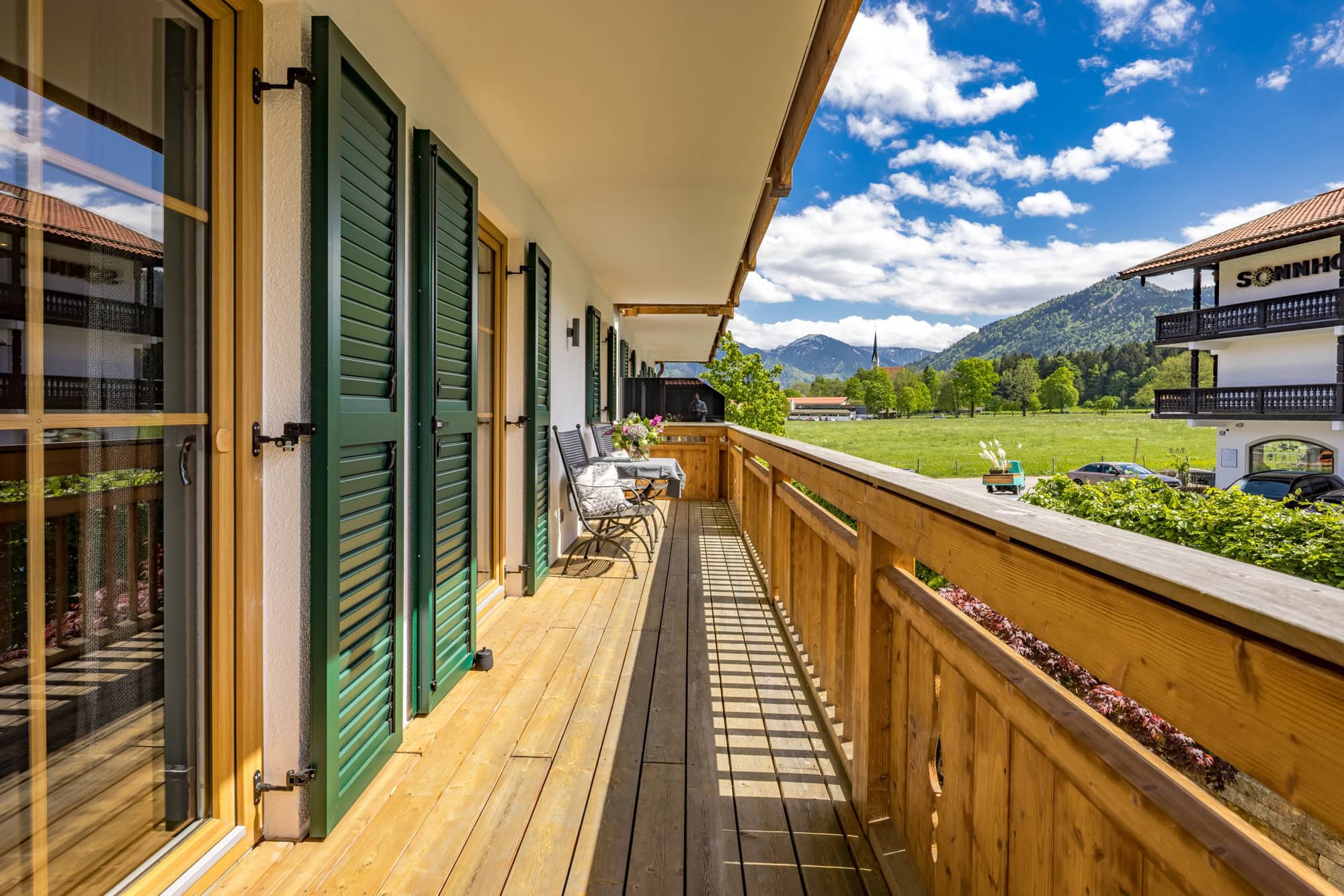 Großer Sonnenbalkon