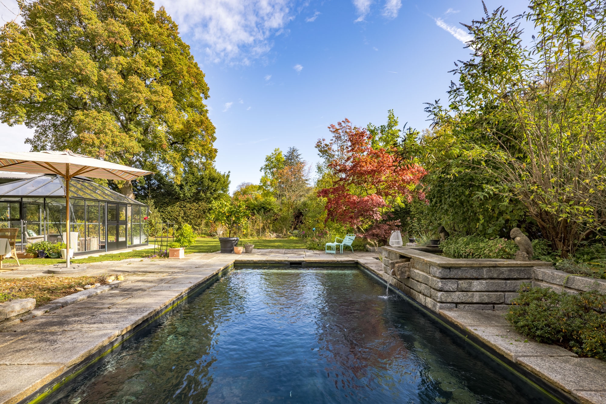 A Natural Idyll in a Private Garden